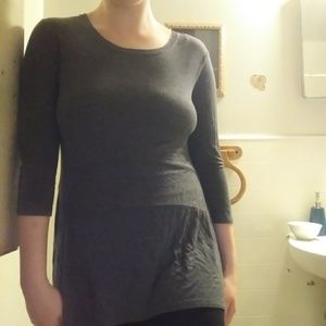 ᵂᵉˢᵗᵇᵒᵘⁿᵈ long dark grey shirt